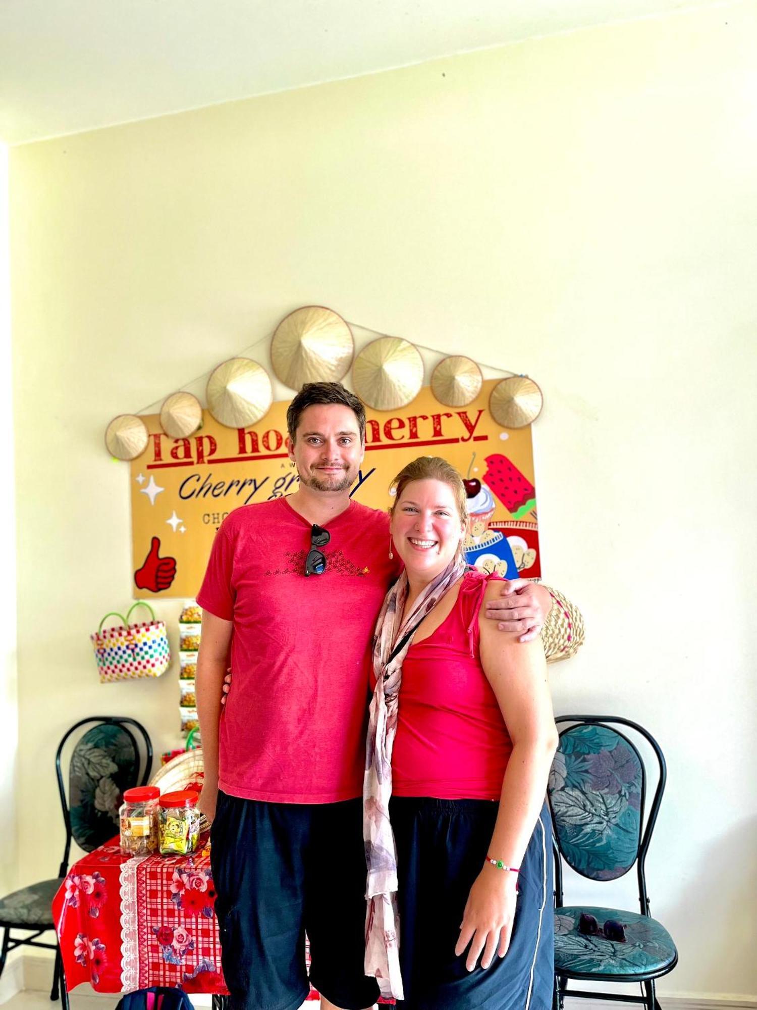 Cherry Homestay - Hoang De Motel Chau Doc Buitenkant foto